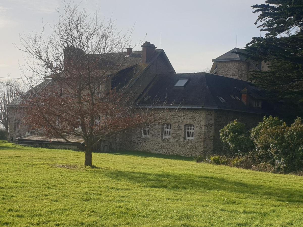 Chateau De Surville Surville  Ngoại thất bức ảnh